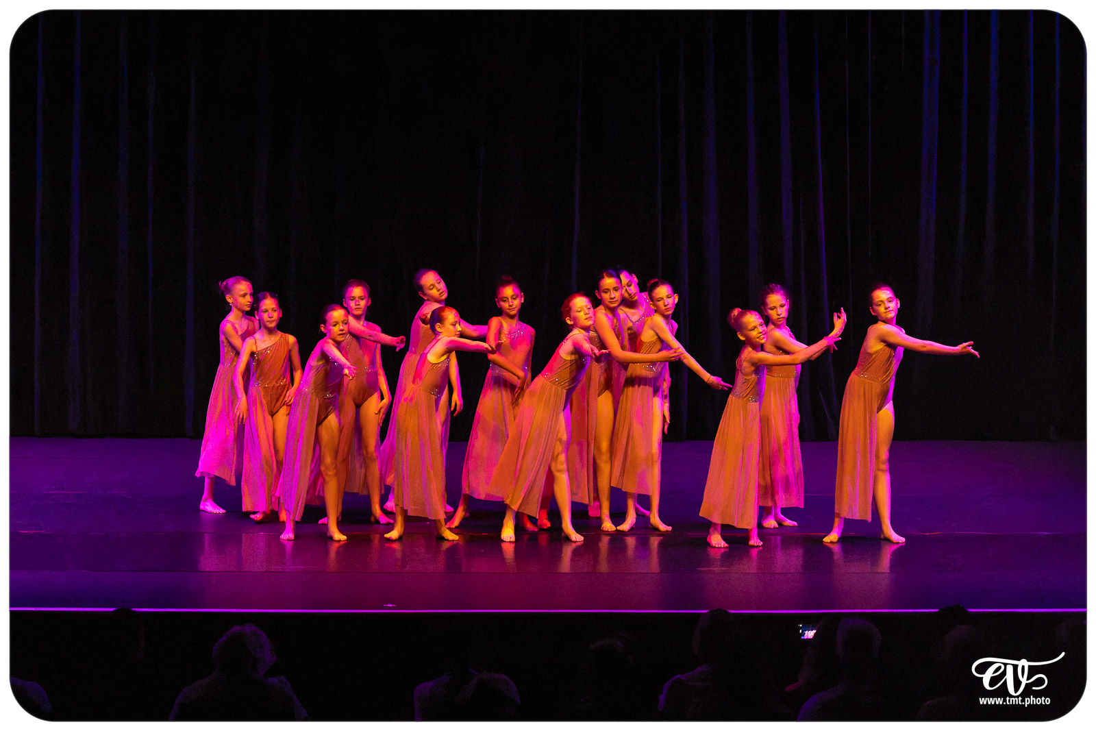 ECOLE DE DANSE CÉCILE ADAMOW